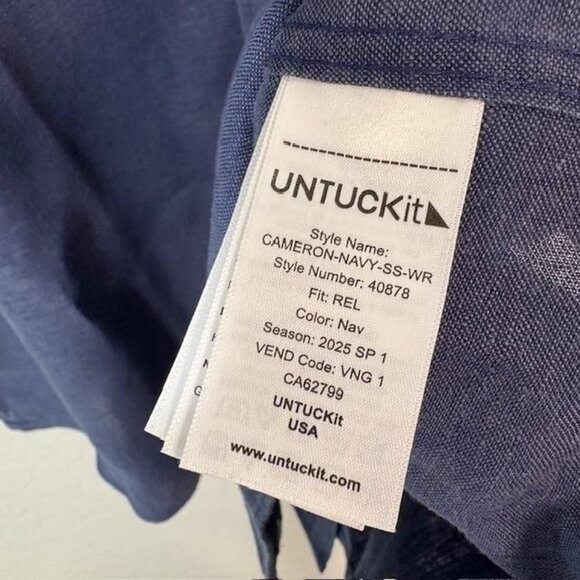 UNTUCKit Shirt Mens Large Navy Linen Short Sleeve Cameron Wrinkle Resistant - Picture 4 of 7